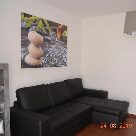 Luisa Apartment *