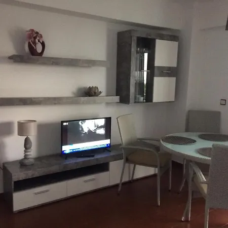 Luisa Apartment